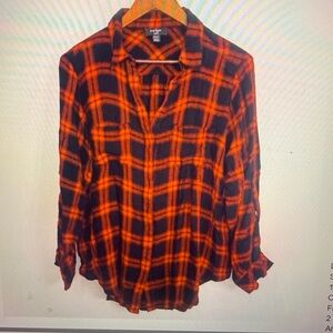 Lord & Taylor Woman Red Black Buffalo Plaid Button Up Long Sleeved Shirt Size XL